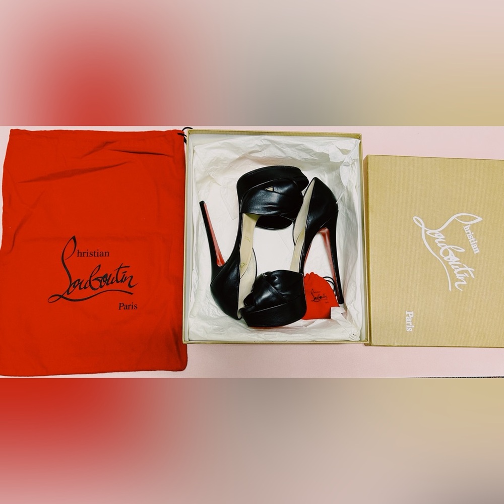 Sultry vintage Christian Louboutin Volpi 150 Nappa leather black stiletto sz 38